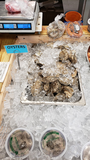 Seafood Market «Bubba Gandy Seafood Cajun Market», reviews and photos, 1328 Trotwood Ave, Columbia, TN 38401, USA