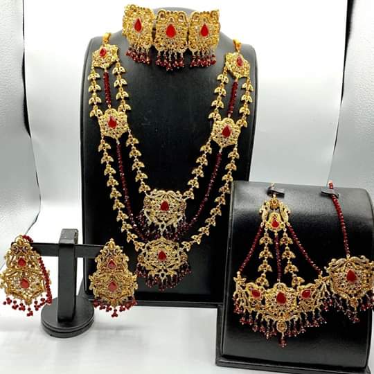 Hafiz Jewellery Collection artificial Jewellery manufacturer