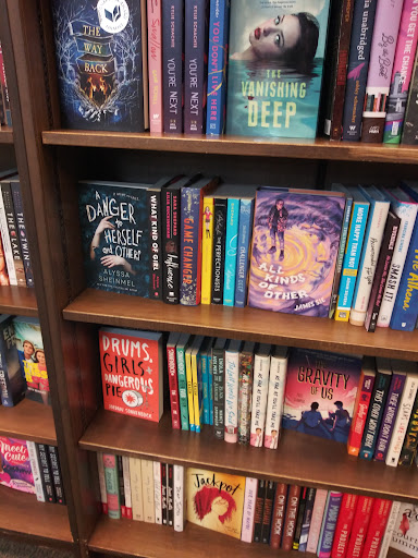 Book Store «Barnes & Noble», reviews and photos, 1542 Northern Blvd, Manhasset, NY 11030, USA