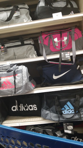 Sporting Goods Store «Academy Sports + Outdoors», reviews and photos, 6425 Garth Rd, Baytown, TX 77521, USA