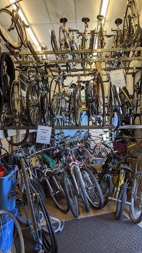 Bicycle Repair Shop «The Bicycle Tree», reviews and photos, 811 N Main St, Santa Ana, CA 92701, USA