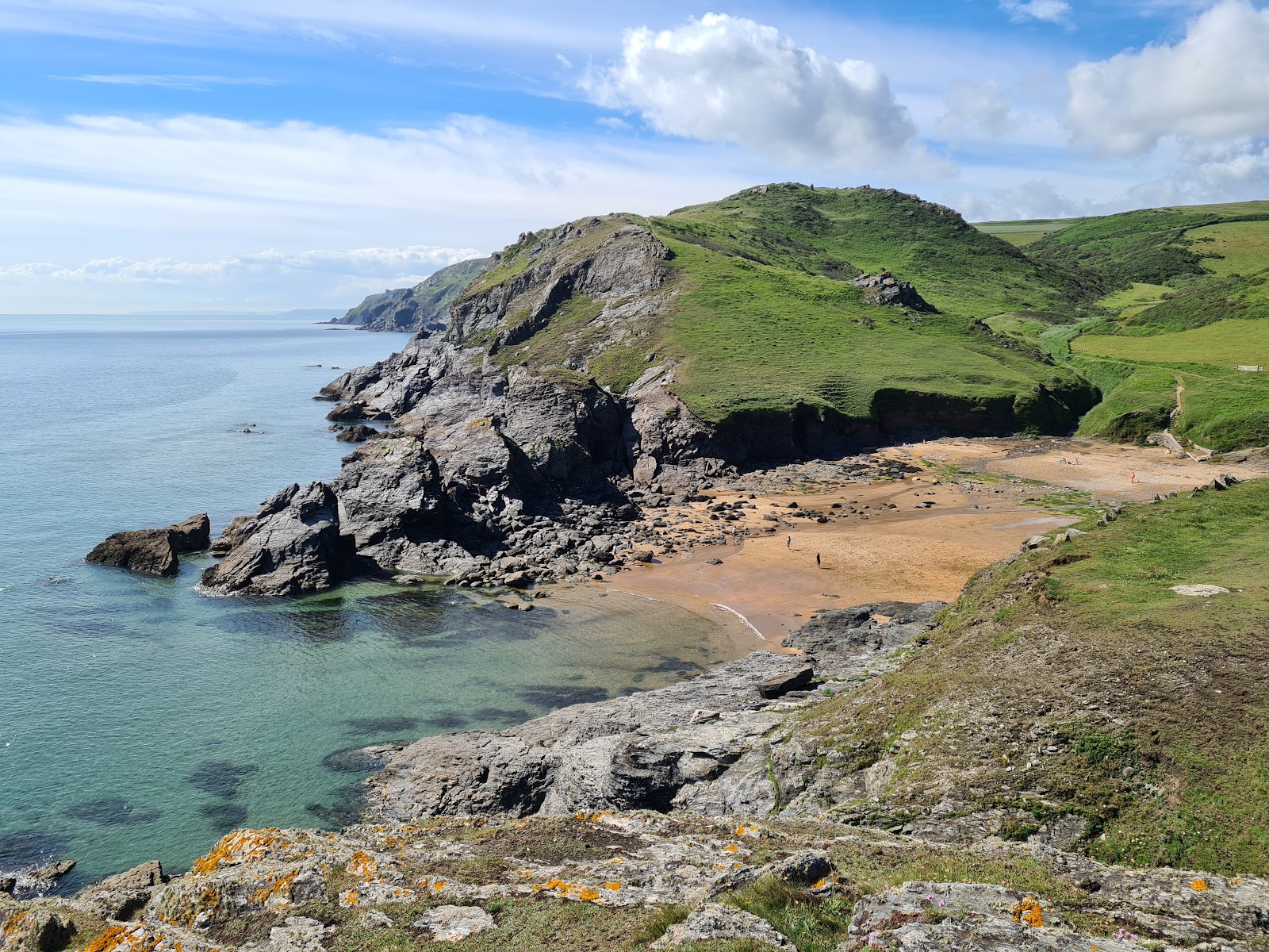 Soar Mill Cove beach on the map with photos and reviews🏖️