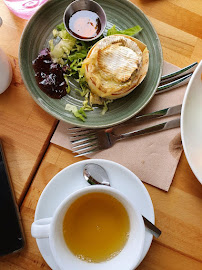 Plats et boissons du Restaurant français Le Café de la Place à Saint-Laurent-de-la-Prée - n°4