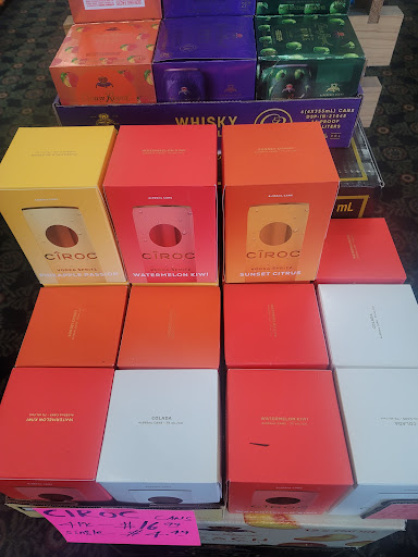 Liquor Store «Stockade Wines & Liquors», reviews and photos, 2694 S Parker Rd, Aurora, CO 80014, USA