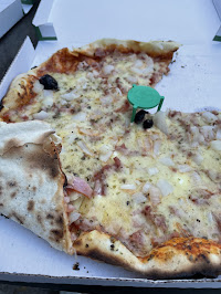 Plats et boissons du Pizzeria Seillons Pizza à Seillons-Source-d'Argens - n°1