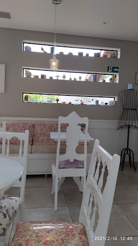 R. Maria Madalena, 5 - Vila Rosa Pires, Campo Grande - MS, 79004-360, Brasil