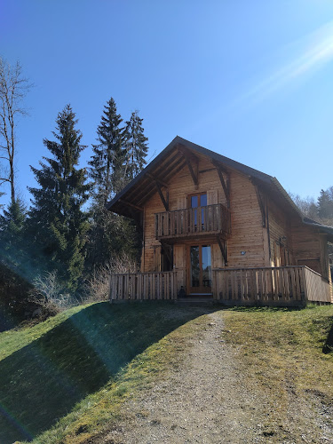 Agence de location de chalets CHALETS LA HULOTTE Les Adrets