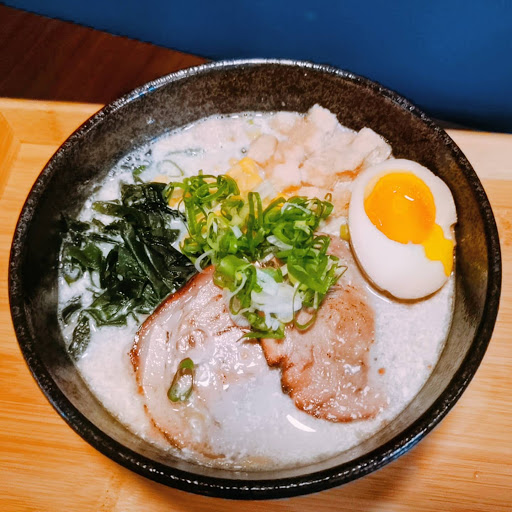 高雄市楠梓區美食 真料理鹹酥雞脆皮雞排 網友評價 菜單 推薦餐點 食記 外送優惠 飢餓黑熊