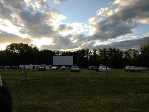 Drive-in Movie Theater «Overlook Drive-In Theatre», reviews and photos, 126 De Garmo Rd, Poughkeepsie, NY 12601, USA
