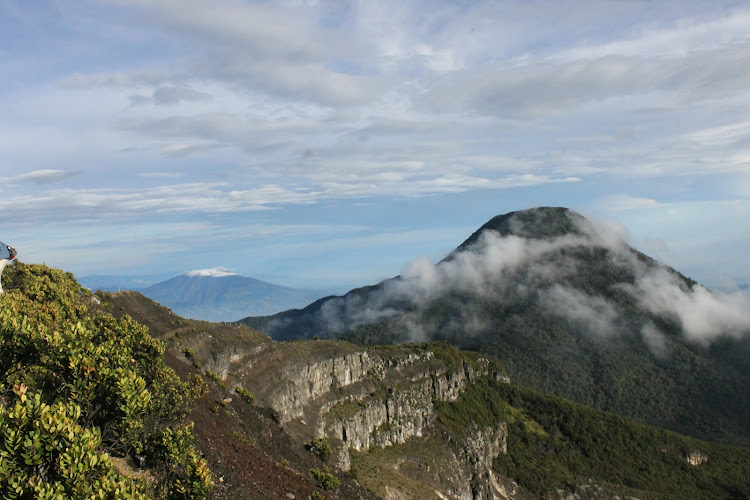 Puncak Gunung Gede