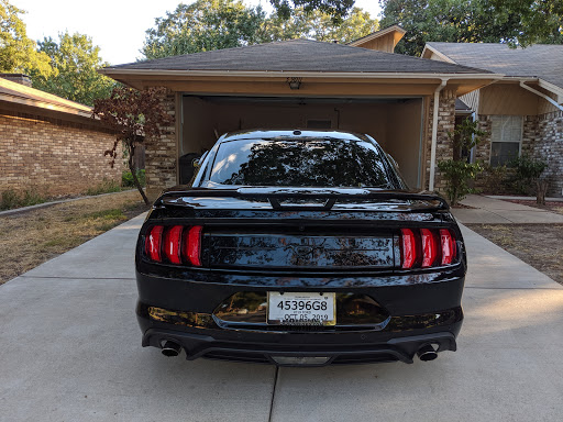 Auto Body Shop «Harvey’s Paint and Body», reviews and photos, 4300 Maple Ave, Dallas, TX 75219, USA