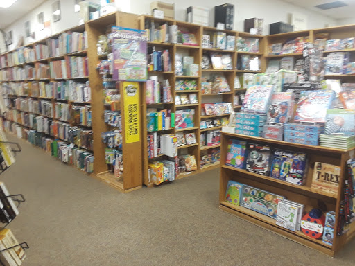 Book Store «Half Price Books», reviews and photos