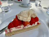 Gâteau aux fraises du Aux Goûters Champêtres Restaurant du Hameau à Chantilly - n°10