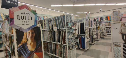 Fabric Store «Jo-Ann Fabrics and Crafts», reviews and photos, 16626 Southwest Fwy, Sugar Land, TX 77479, USA