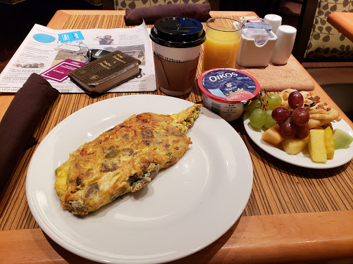 Hotel «Hilton Garden Inn Atlanta North/Alpharetta», reviews and photos, 4025 Windward Plaza, Alpharetta, GA 30005, USA