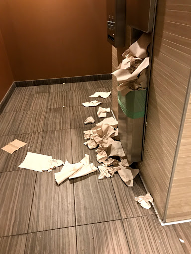 Movie Theater «AMC Roosevelt Field 8», reviews and photos, 630 Old Country Rd, Garden City, NY 11530, USA