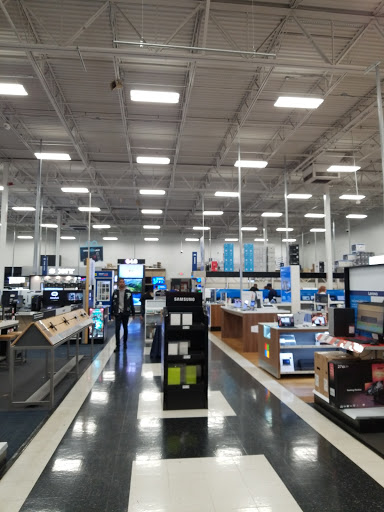 Electronics Store «Best Buy», reviews and photos, 131 Mall Woods Dr, Dayton, OH 45449, USA