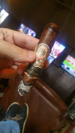 Cigar Shop «The Cigar Lounge», reviews and photos, 1710 Woodfield Rd, Schaumburg, IL 60173, USA
