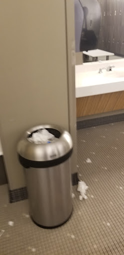 Health Club «La fitness», reviews and photos, 345 E Palatine Rd, Arlington Heights, IL 60004, USA