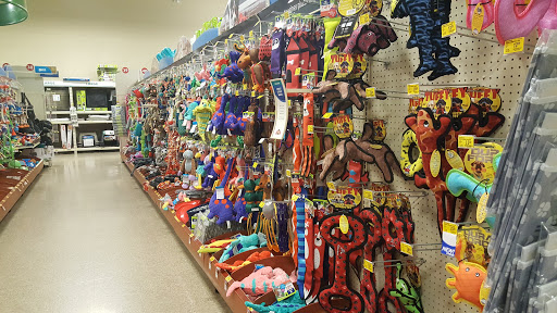 Pet Supply Store «PetSmart», reviews and photos, 150 Glynn Isle, Brunswick, GA 31525, USA