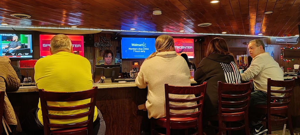 Bello's Family Restaurant 08859