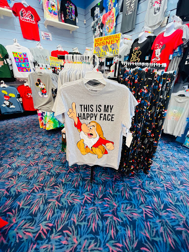 Gift Shop «Jungle Falls Gift Shop», reviews and photos, 5265 W Irlo Bronson Memorial Hwy, Kissimmee, FL 34746, USA