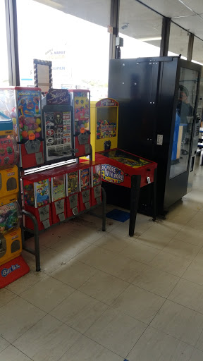 Laundromat «Super Laundry», reviews and photos, 206 W Pacific Coast Hwy, Long Beach, CA 90806, USA