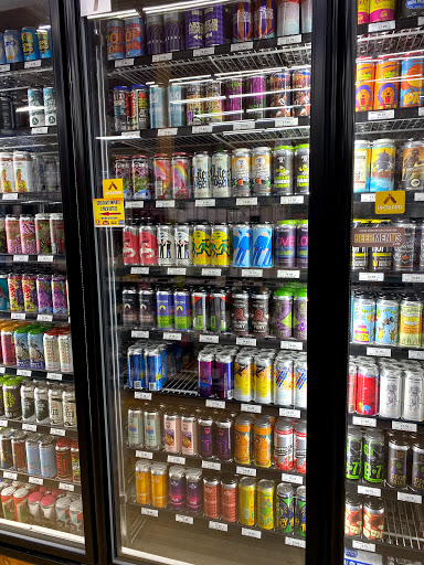 Wine Store «Parkview Wine & Spirits», reviews and photos, 229 Park Rd, West Hartford, CT 06119, USA