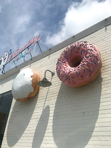 Donut Shop «The Dancing Donut», reviews and photos, 1134 E 54th St G, Indianapolis, IN 46220, USA