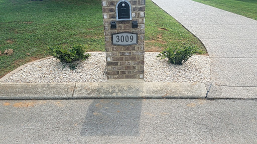 Landscaper «Niedergeses Landscape LLC», reviews and photos, 2443 Park Plus Dr, Columbia, TN 38401, USA