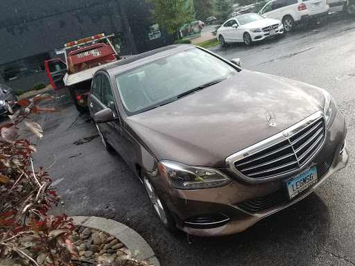Mercedes Benz Dealer «New Country Motor Cars, Inc», reviews and photos, 1 Weston St, Hartford, CT 06120, USA