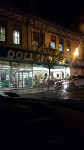 Dollar Store «Dollar Tree», reviews and photos, 148 Smith St, Perth Amboy, NJ 08861, USA