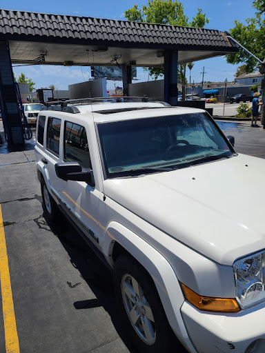 Self Service Car Wash «Magic Wand Car Wash», reviews and photos, 3115 Lincoln Blvd, Santa Monica, CA 90405, USA