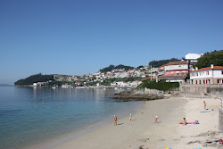 Praia de Sinas'in fotoğrafı ve yerleşim