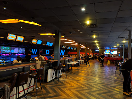 Bowling Alley «Bowlmor White Plains», reviews and photos, 47 Tarrytown Rd, White Plains, NY 10607, USA