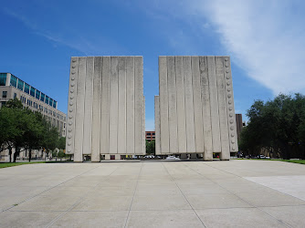 John F. Kennedy Memorial Plaza