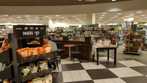 Book Store «Barnes & Noble», reviews and photos, 21001 N Tatum Blvd #42, Phoenix, AZ 85050, USA