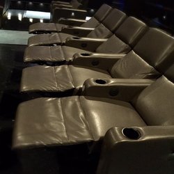 Movie Theater «Flagship Cinemas Palmyra», reviews and photos, 2 N Londonderry Square, Palmyra, PA 17078, USA