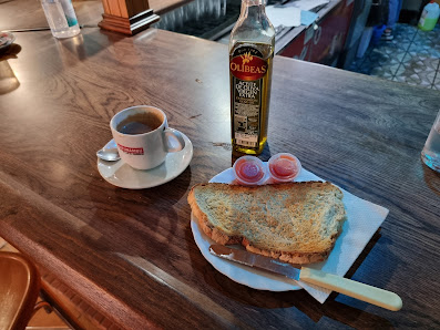 La Gruta Cafe Trebol Bar Av. Andalucia, 62, 21630 Beas, Huelva, España