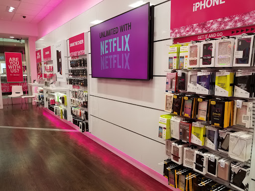 Shopping Mall «Walden Galleria», reviews and photos, 1 Walden Galleria, Buffalo, NY 14225, USA