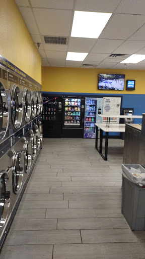 Laundromat «Las Vegas Coin Laundry #5», reviews and photos, 1748 E Charleston Blvd, Las Vegas, NV 89104, USA