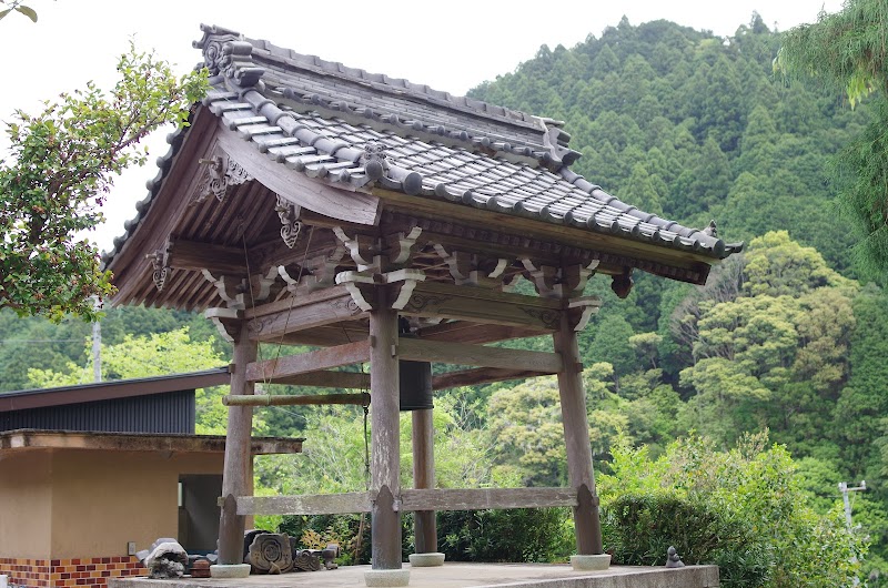 岩間山 成覚寺