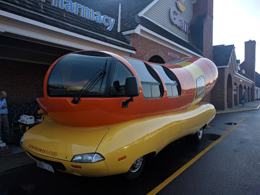 Supermarket «Giant», reviews and photos, 5615 Stone Rd, Centreville, VA 20120, USA