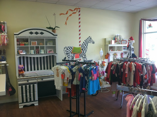 Consignment Shop «Wee Boutique», reviews and photos, 6122 N U.S. Hwy 41, Apollo Beach, FL 33572, USA