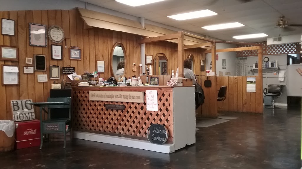 Hair Barn Loudon, TN 37774 Services and Reviews