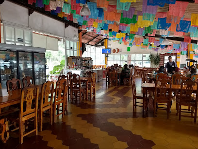 Restaurante Del Lago - Carretera México-tuxpan km 199 patoltecoya, Xicotepec de Juárez - Huauchinango 750, 73165 Huauchinango, Pue., Mexico
