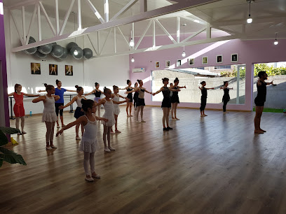 Instituto Giselle de Danza Clásica y Contemporánea