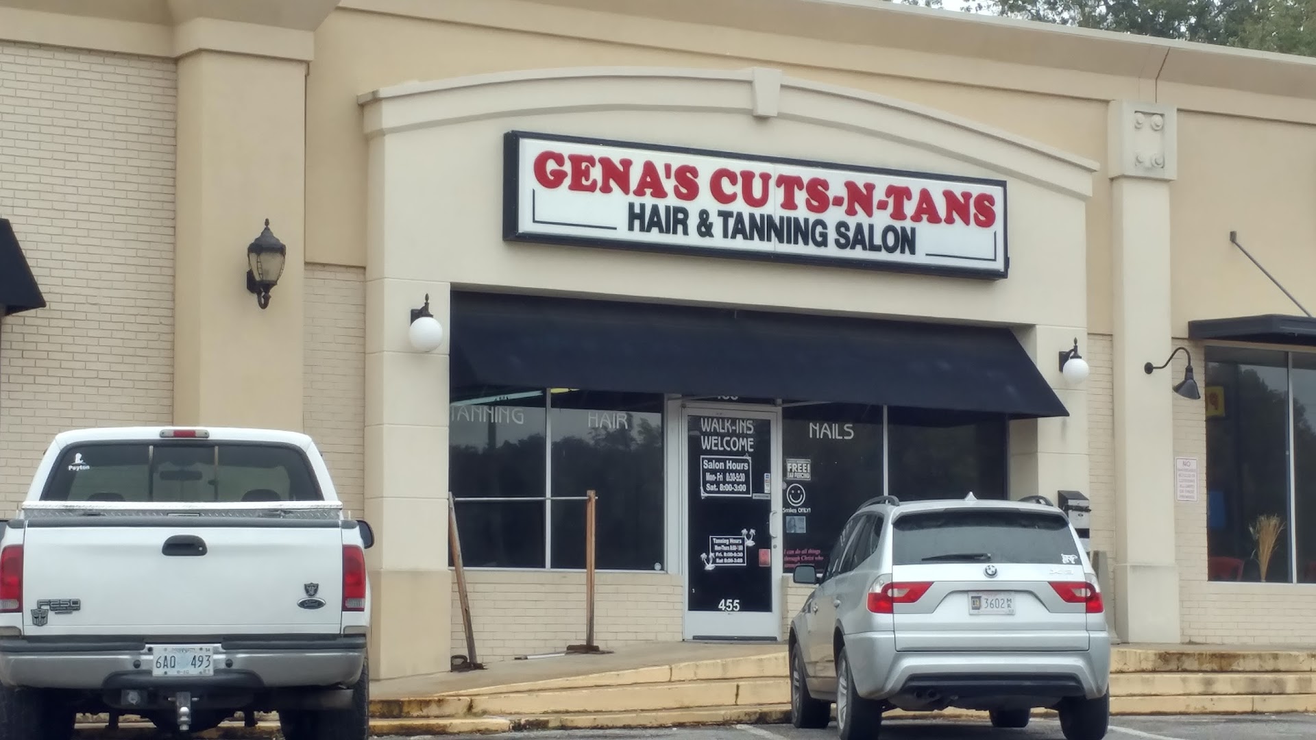 Gena's Cut-N-Tans