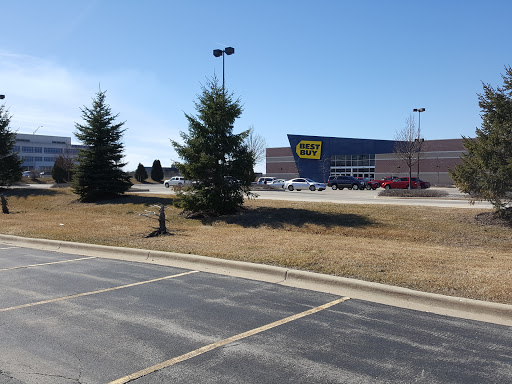 Electronics Store «Best Buy», reviews and photos, 1830 Towne Centre Dr, North Aurora, IL 60542, USA
