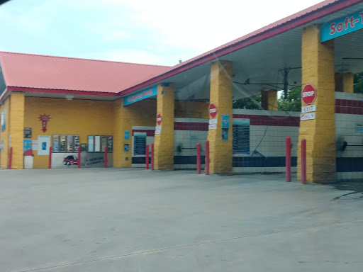 Car Wash «Mr. Sparkle Car Wash», reviews and photos, 4950 Evers Rd, San Antonio, TX 78228, USA